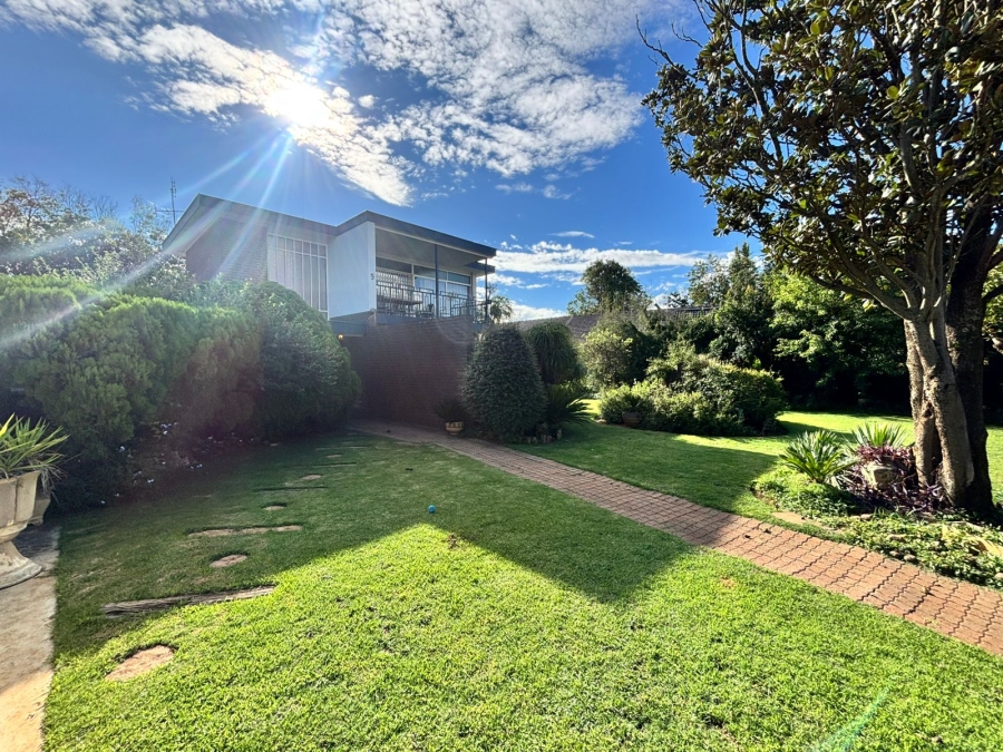 4 Bedroom Property for Sale in Baillie Park North West